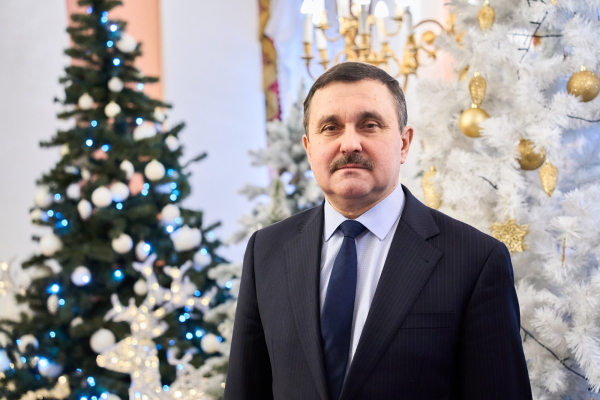 НОВОГОДНЕЕ ПОЗДРАВЛЕНИЕ НАЧАЛЬНИКА ЦЕНТРАЛЬНОГО ДОМА РОССИЙСКОЙ АРМИИ  ИМЕНИ М.В. ФРУНЗЕ