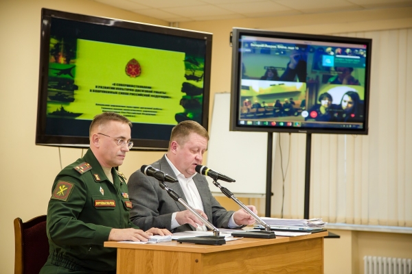 НА ПУБЛИЧНОЙ ЛЕКЦИИ ОБСУЖДАЛИСЬ ЗАДАЧИ  КУЛЬТУРНО-ДОСУГОВОЙ РАБОТЫ