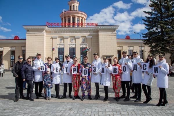 ТЕМАТИЧЕСКИЙ ПОЕЗД АКЦИИ МИНОБОРОНЫ &laquo;МЫ &ndash; АРМИЯ СТРАНЫ! МЫ &ndash; АРМИЯ НАРОДА!&raquo; ПРИБЫЛ В СТОЛИЦУ КАРЕЛИИ