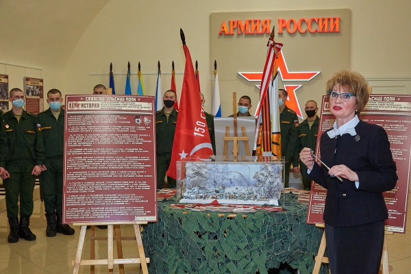 ИСТОРИКО-ПАТРИОТИЧЕСКИЙ ПРОЕКТ &laquo;СЕВАСТОПОЛЬСКИЙ ПОЛК&raquo; ПРЕДСТАВИЛИ В ЦДРА