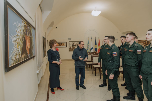 &laquo;НИКТО, КРОМЕ НАС&raquo;: В ЦДРА ОТКРЫЛАСЬ ХУДОЖЕСТВЕННАЯ ВЫСТАВКА, ПОСВЯЩЕННАЯ ГЕНЕРАЛУ АРМИИ ВАСИЛИЮ МАРГЕЛОВУ